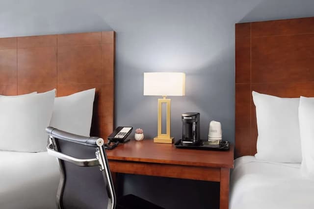 トラベロッジ バイ ウィンダム バイ フィッシャーマンズ ワーフ-ルーム ダブルベッド 2 台 禁煙-5