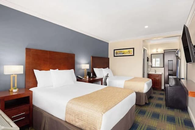 トラベロッジ バイ ウィンダム バイ フィッシャーマンズ ワーフ-ルーム ダブルベッド 2 台 禁煙-1