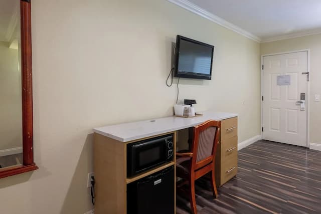 Hollywood City Inn-Superior Room, 1 King Bed-3