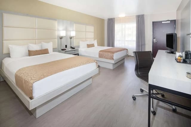 Ramada by Wyndham Burbank Airport-Room, 2 Queen Beds, Accessible, Non Smoking (Roll-in Shower)-2