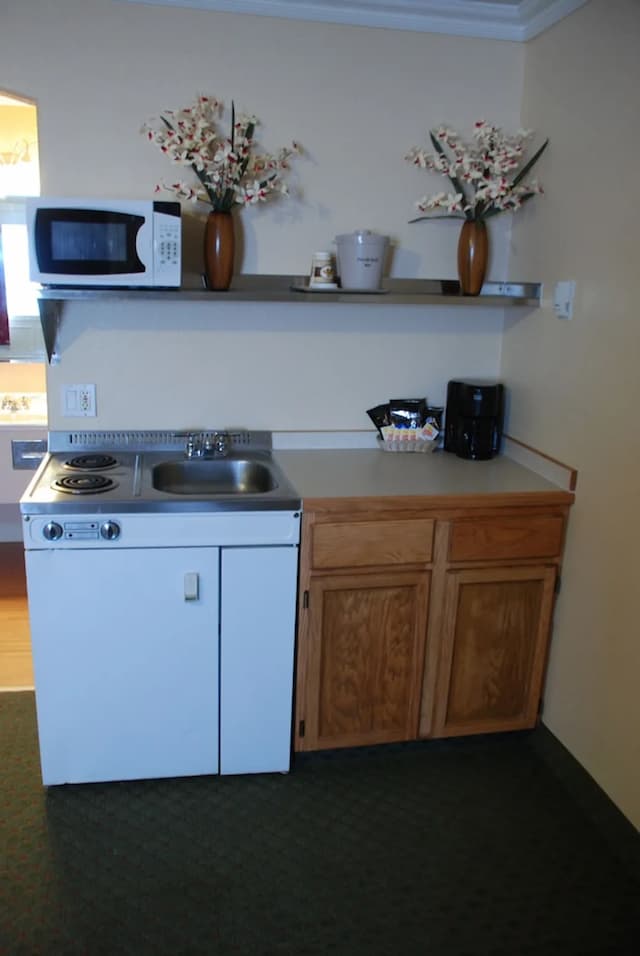 梅麗爾菲爾德酒店-標準客房, 1 張特大雙人床, 小廚-4