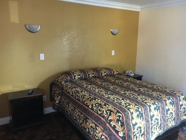 새털라이트 모텔-룸-8