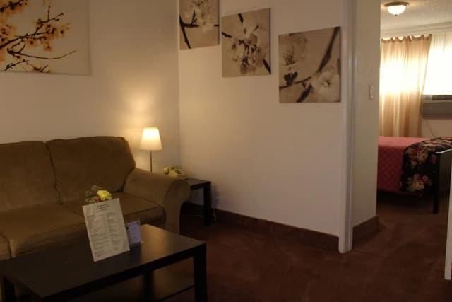 Tradewinds Hotel LAX Airport-Room, 1 Queen Bed-8