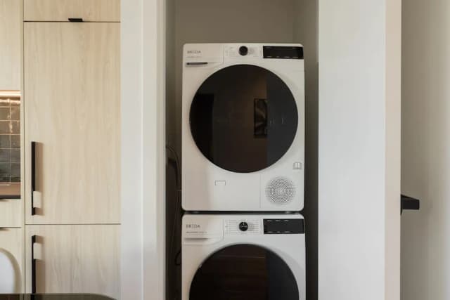 Smithe House-Apartment, 2 Bedrooms-9