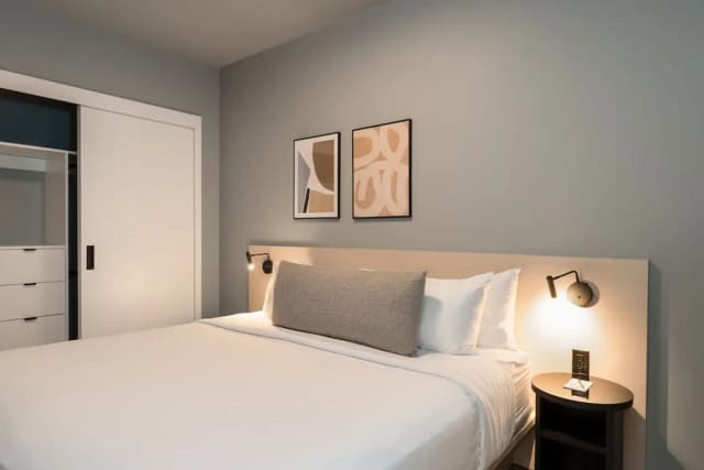 Smithe House-Apartment, 2 Bedrooms-18