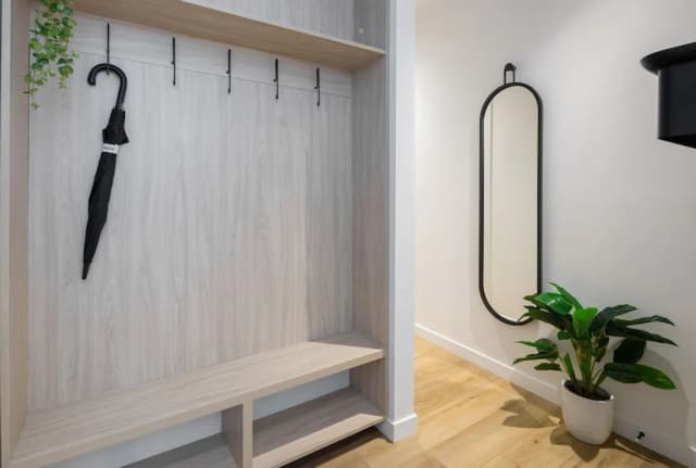 Smithe House-Family Apartment-16