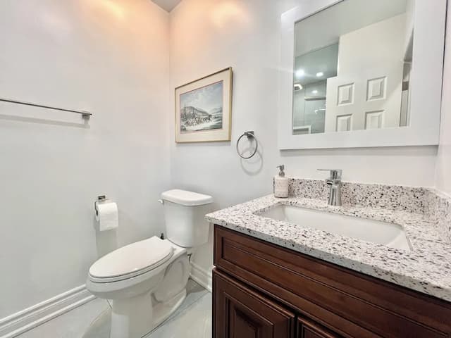 多倫多地鐵附近新裝修的家-經濟客房, 1 張標準雙人床, 私人浴室-5