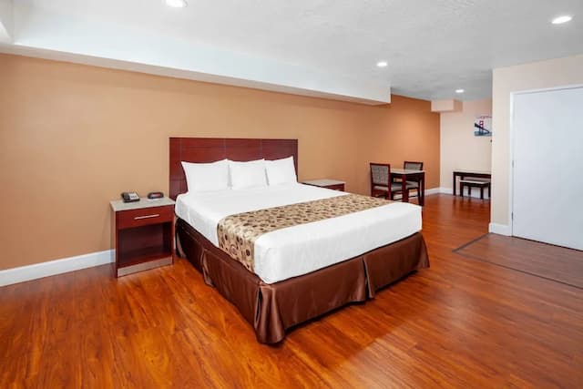 트래블로지 바이 윈덤 하버 시티-룸, 킹사이즈침대 1개, 금연-1