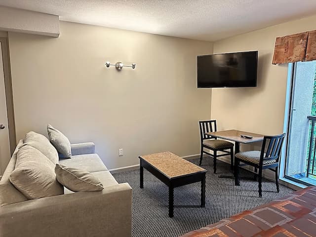 캐나디안 인-패밀리 스위트, 침대(여러 개)-2