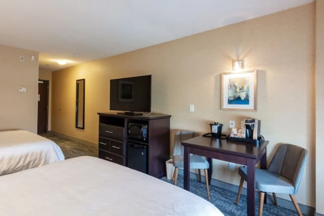 Holiday Inn Express Hotel & Suites Riverport Richmond by IHG-标准房, 2 张大床-4
