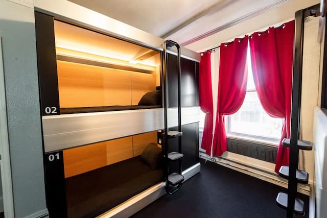 뮤직 시티 호텔 - 홈 오브 더 샌프란시스코 뮤직 홀 오브 페임-Single Bed in 4 Bed Male Capsule Room-1