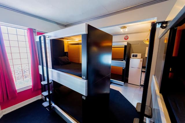 뮤직 시티 호텔 - 홈 오브 더 샌프란시스코 뮤직 홀 오브 페임-Single Bed in 6 Bed Female Capsule Room-2