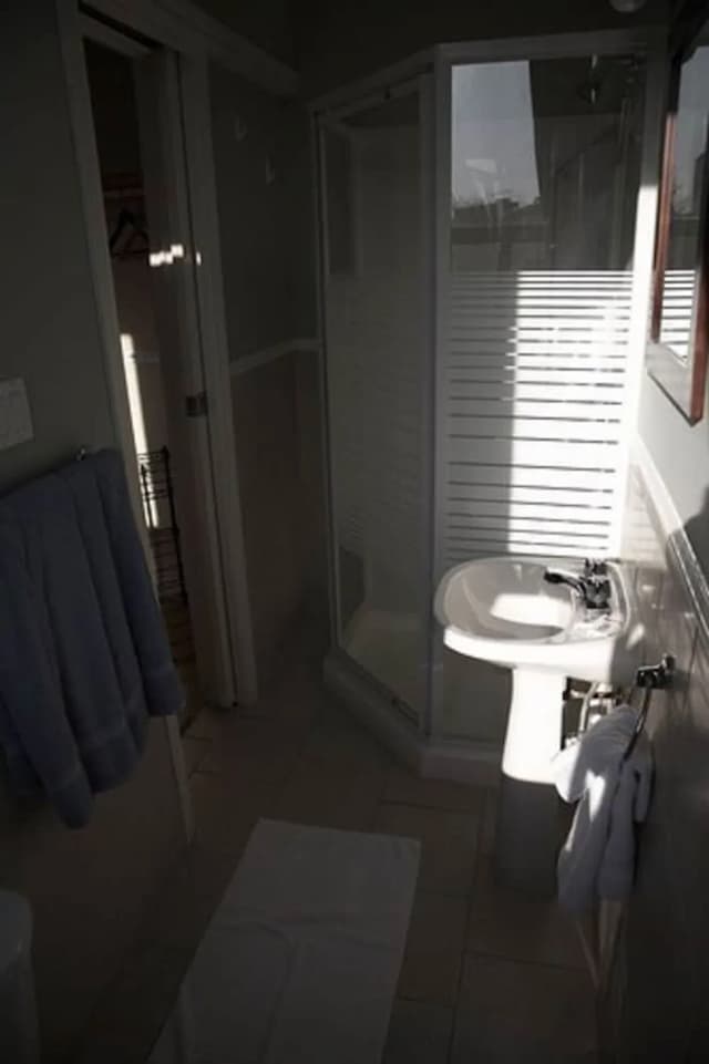 雷克斯飯店-基本客房, 1 張標準雙人床, 私人浴室-5