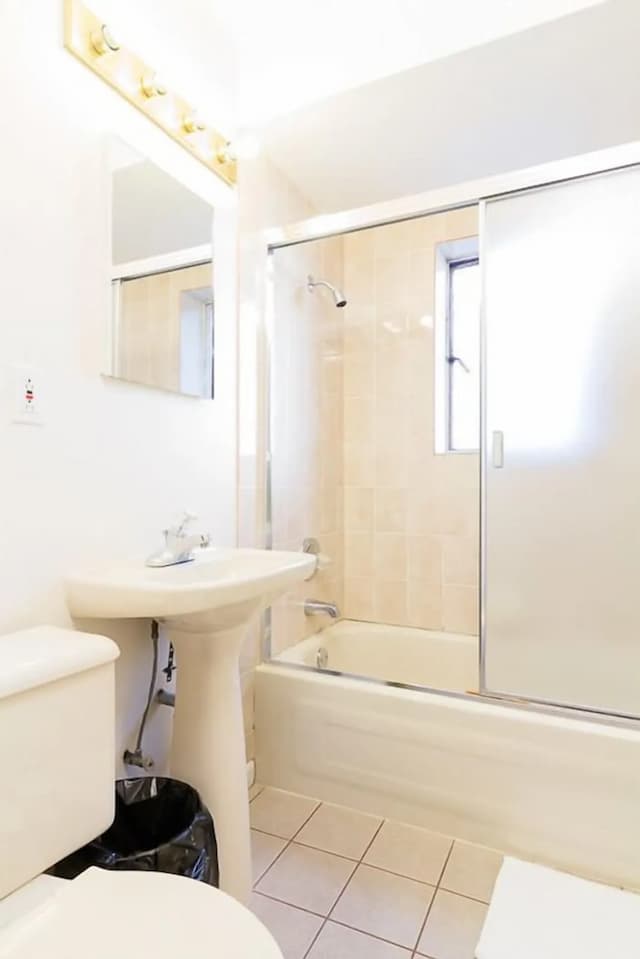 English Bay Hotel-Studio, 2 Queen Beds-9