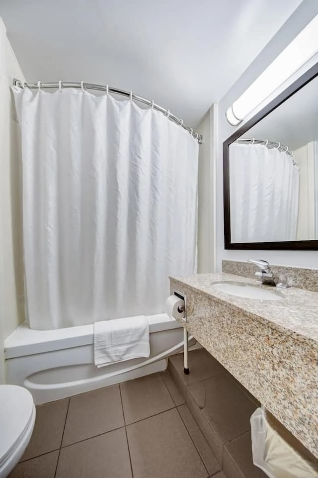 デラックス イン-スタンダード ルーム クイーンベッド 1 台 禁煙-9