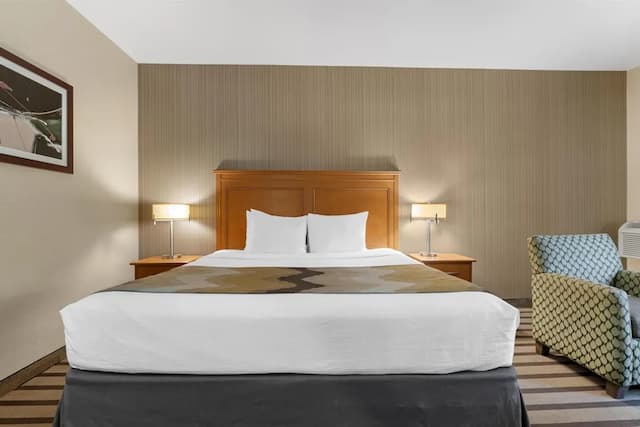 貝斯特韋斯特喬治國王套房酒店-標準客房, 2 張加大雙人床, 非吸煙房, 雪櫃和微波爐-6