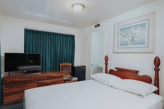 ロイヤル グローブ ワイキキ-スタンダード ルーム クイーンベッド 1 台-4