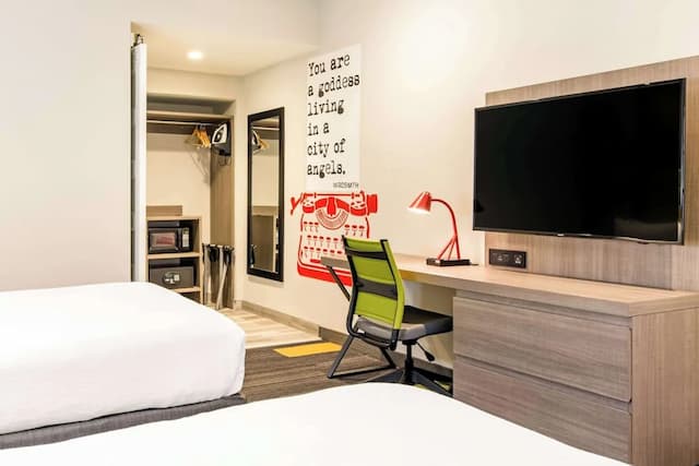 ロードウェイ  イン ニア メルローズ アベニュー-スタンダード ダブルルーム ダブルベッド 2 台 禁煙-9