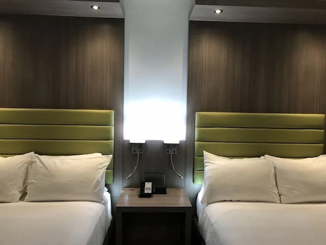 ロードウェイ  イン ニア メルローズ アベニュー-スタンダード ルーム クイーンベッド 2 台 禁煙-1