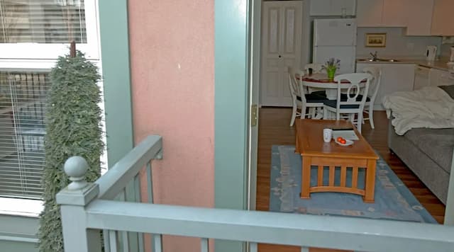 タイムズスクエアスイーツホテル-コンフォート アパートメント キングベッド 1 台ソファーベッド付き-4