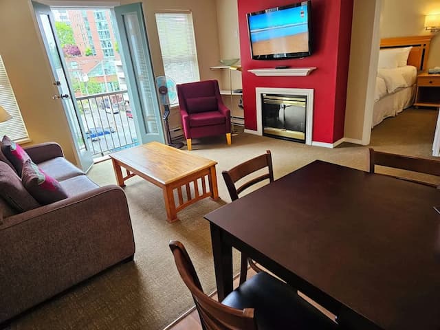 タイムズスクエアスイーツホテル-コンフォート アパートメント キングベッド 1 台ソファーベッド付き-6