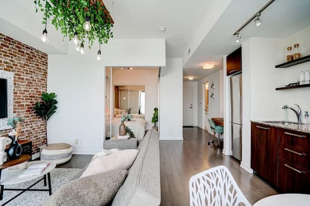 SkyTree Modern Suites-City Condo-9