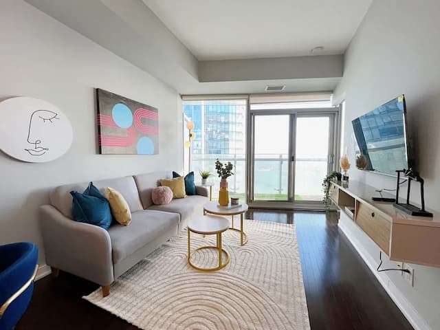 SkyTree Modern Suites-Family Condo-8