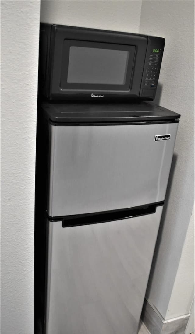 休斯敦大學 - 市中心溫德姆戴斯套房飯店-舒適客房, 1 張特大雙人床, 非吸煙房-11