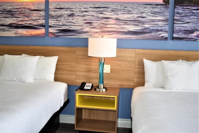 休斯敦大學 - 市中心溫德姆戴斯套房飯店-舒適客房, 2 張加大雙人床, 非吸煙房-15