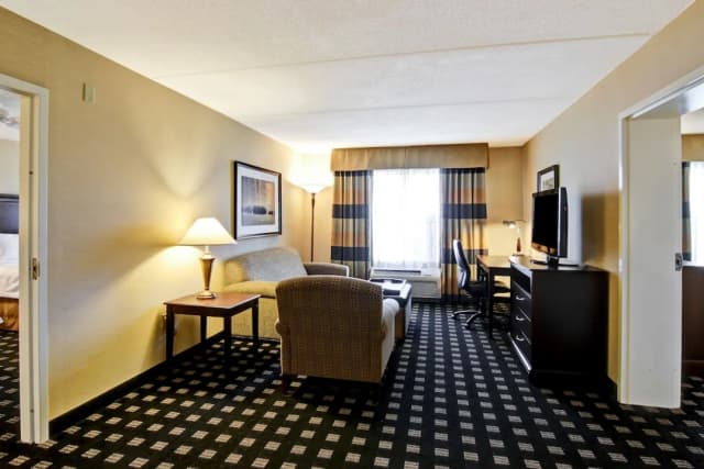 홈우드 스위트 바이 힐튼 토론토 에어포트 코퍼레이트 센터-룸-7