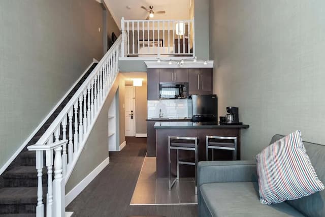 サンドマン ホテル バンクーバー エアポート-スイート キングベッド 1 台ソファーベッド付き キッチン (Loft)-6