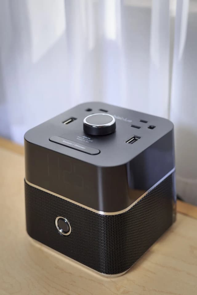 Accent Inns Burnaby-Two Queens-2