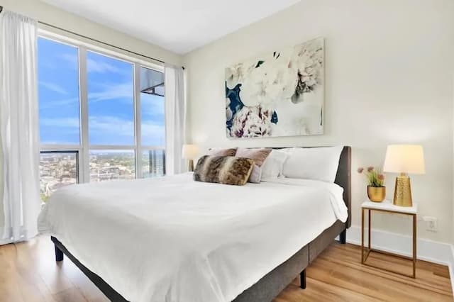 Life Suites Loft - CN Tower-尊荣公寓式客房, 2 间卧室, 双浴室-1