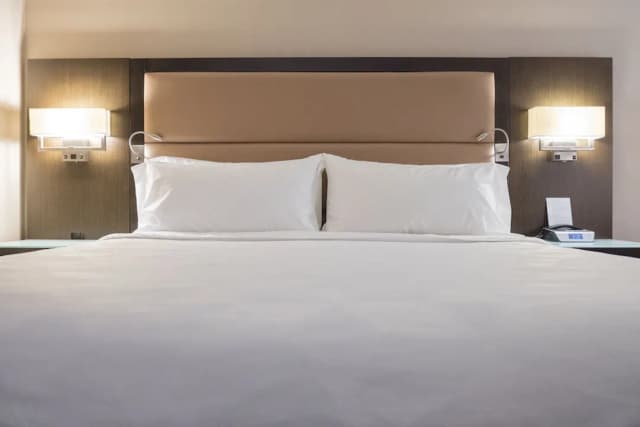 溫哥華市中心假日套房酒店-標準客房, 2 張加大雙人床-2