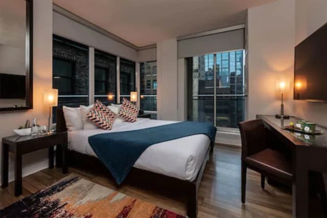 이그제큐티브 코스모폴리탄 호텔 토론토-스튜디오, 퀸사이즈침대 1개, 금연-1