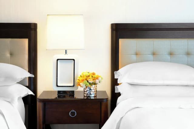 Sheraton Vancouver Wall Centre-客房, 2 张双人床 (Low Floor)-7