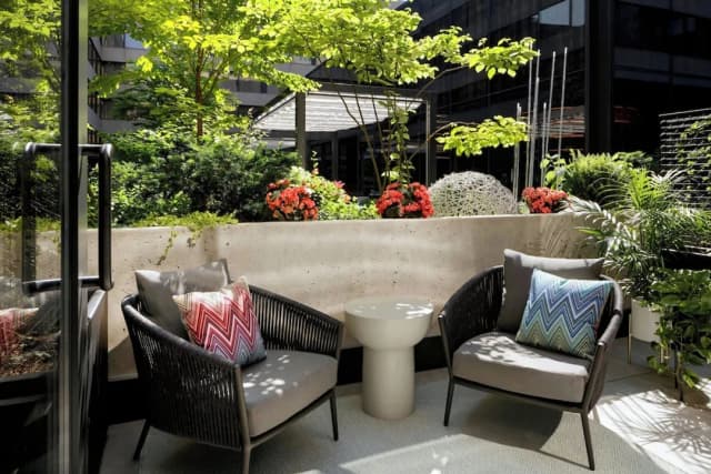 W Toronto-Premier Room, 2 Queen Beds, Courtyard View (Terrace)-7