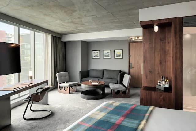 더 더글러스, 오토그래프 컬렉션-주니어 스위트, 킹사이즈침대 1개-4