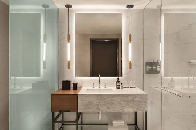 더 더글러스, 오토그래프 컬렉션-룸, 퀸사이즈침대 2개-7