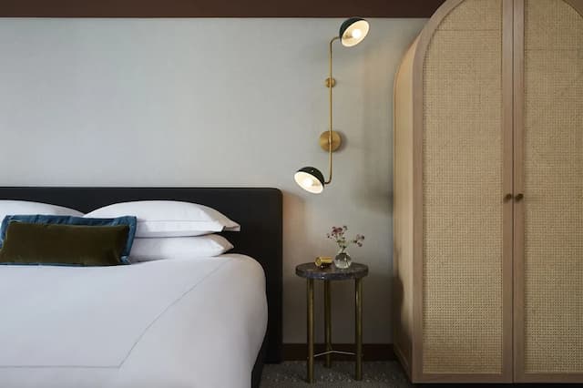 Kimpton Saint George by IHG-Room, 2 Queen Beds-4