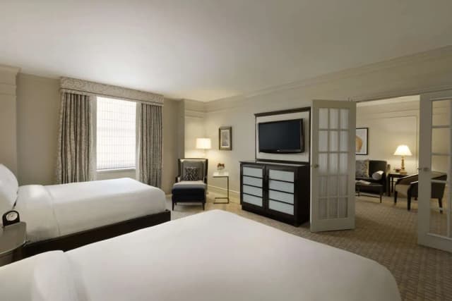 フェアモント ホテル バンクーバー-One Bedroom Suite, 2 Queen Beds with Sofa bed-1