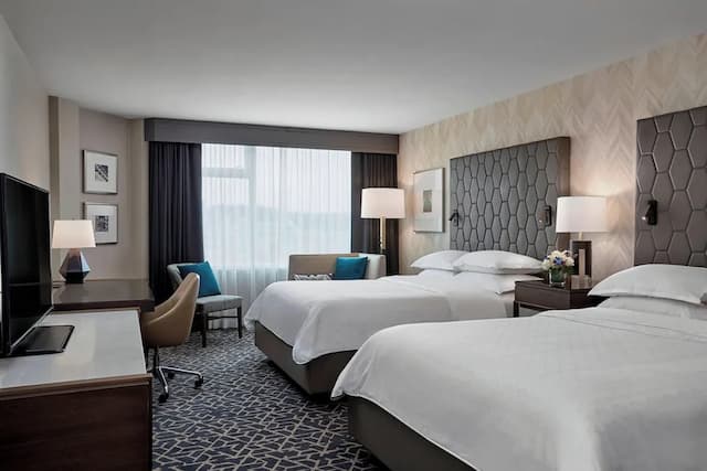 쉐라톤 밴쿠버 길퍼드 호텔-트래디셔널룸, 퀸사이즈침대 2개-3