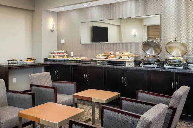 쉐라톤 밴쿠버 길퍼드 호텔-이그제큐티브룸, 킹사이즈침대 1개-14