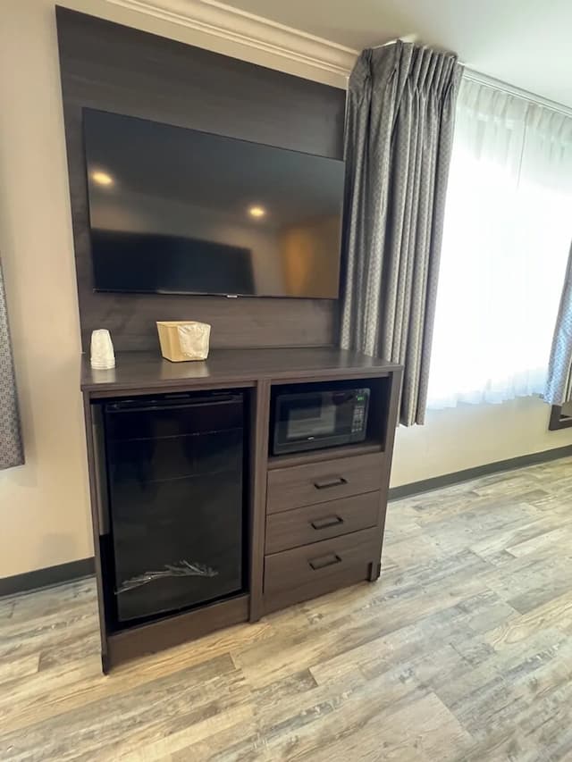 LAX 雲 9 號旅館-豪華客房, 2 張加大雙人床-9