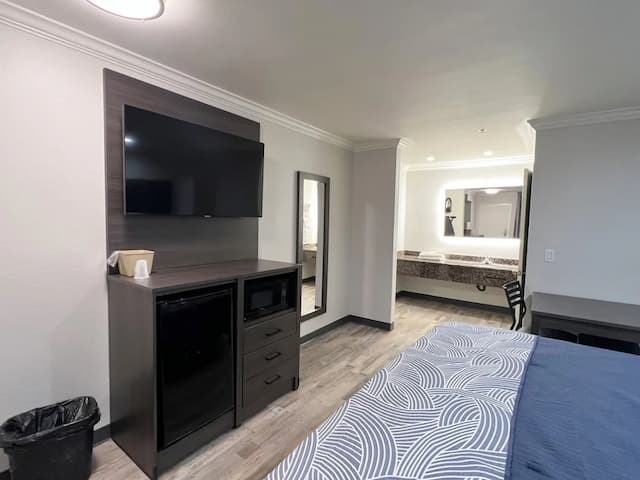 LAX 雲 9 號旅館-豪華單人房, 1 張特大雙人床-6