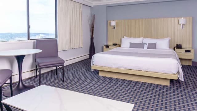 센추리 플라자 호텔-프리미엄 스튜디오, 킹사이즈침대 1개, 시내 전망-1