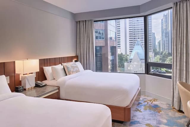 溫哥華大都會酒店-客房, 2 張加大雙人床 (High Floor)-1