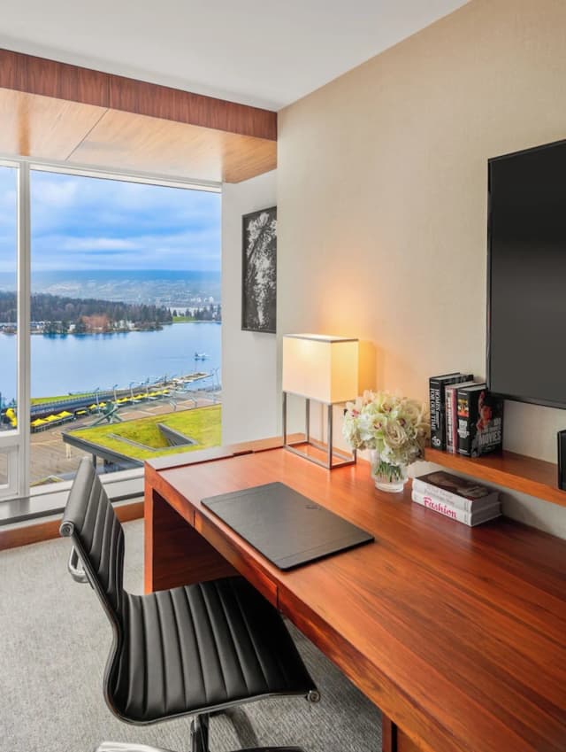 費爾蒙環太平洋飯店-客房, 1 張特大雙人床, 山景 (Fairmont Gold King)-3