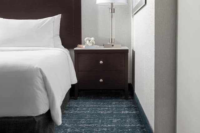 多倫多切爾西飯店-客房, 1 張特大雙人床 (Chelsea)-2