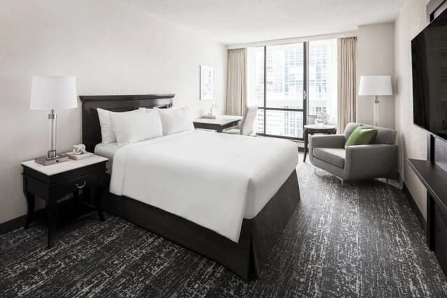 多倫多切爾西飯店-標準客房, 1 張加大雙人床 (Chelsea)-1